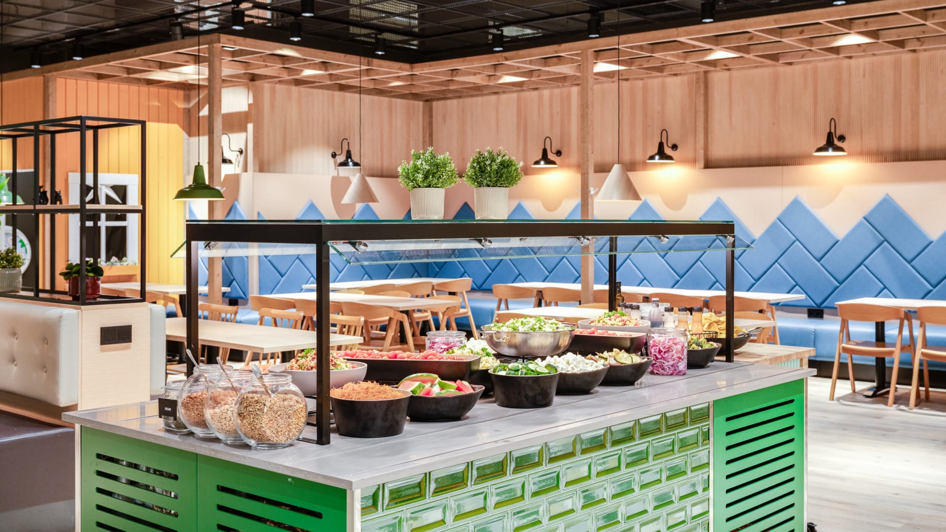 Pizza&Buffa salad buffet