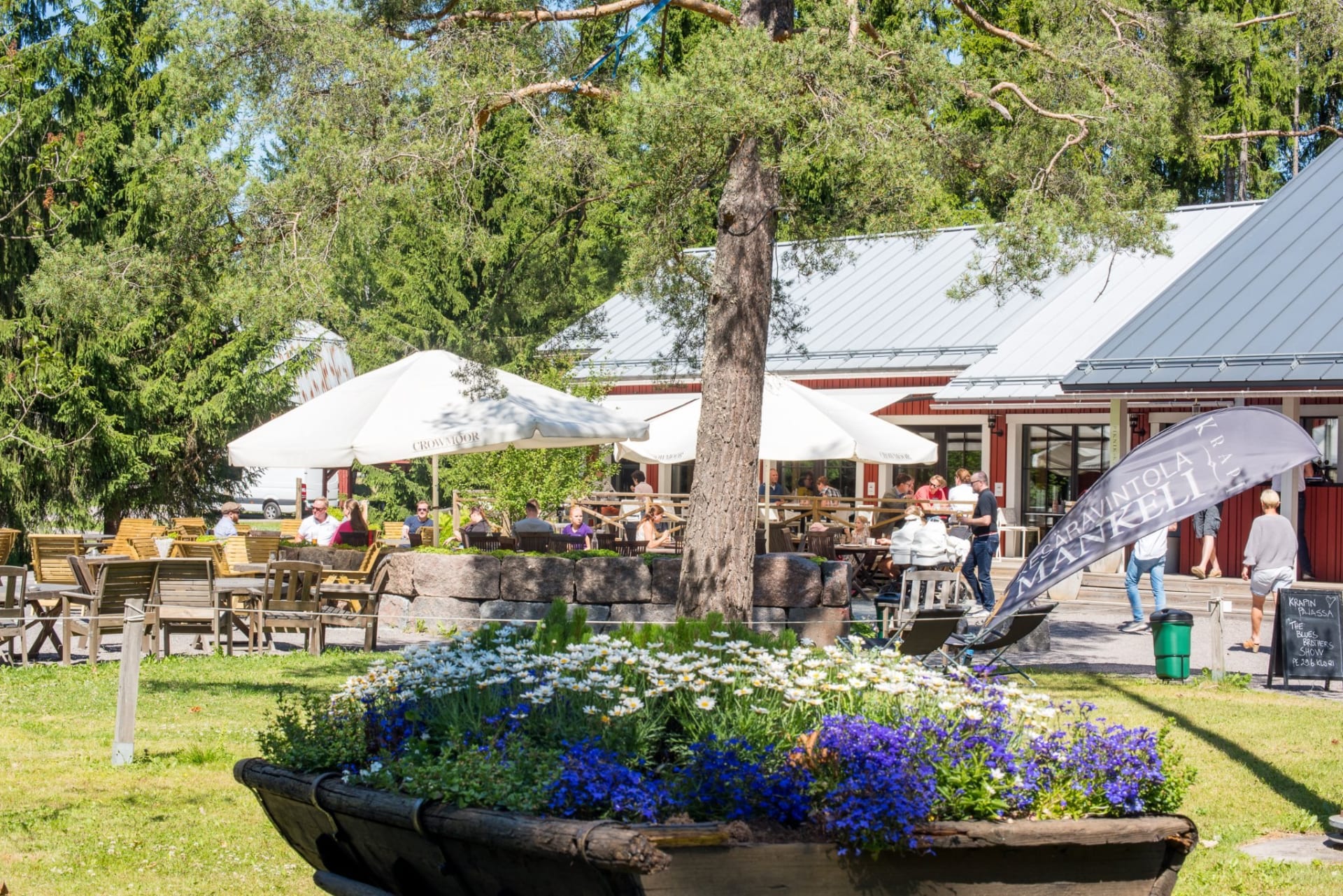 summer cafe in the garden 