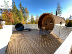 Barrel sauna and outdoor hot tub
