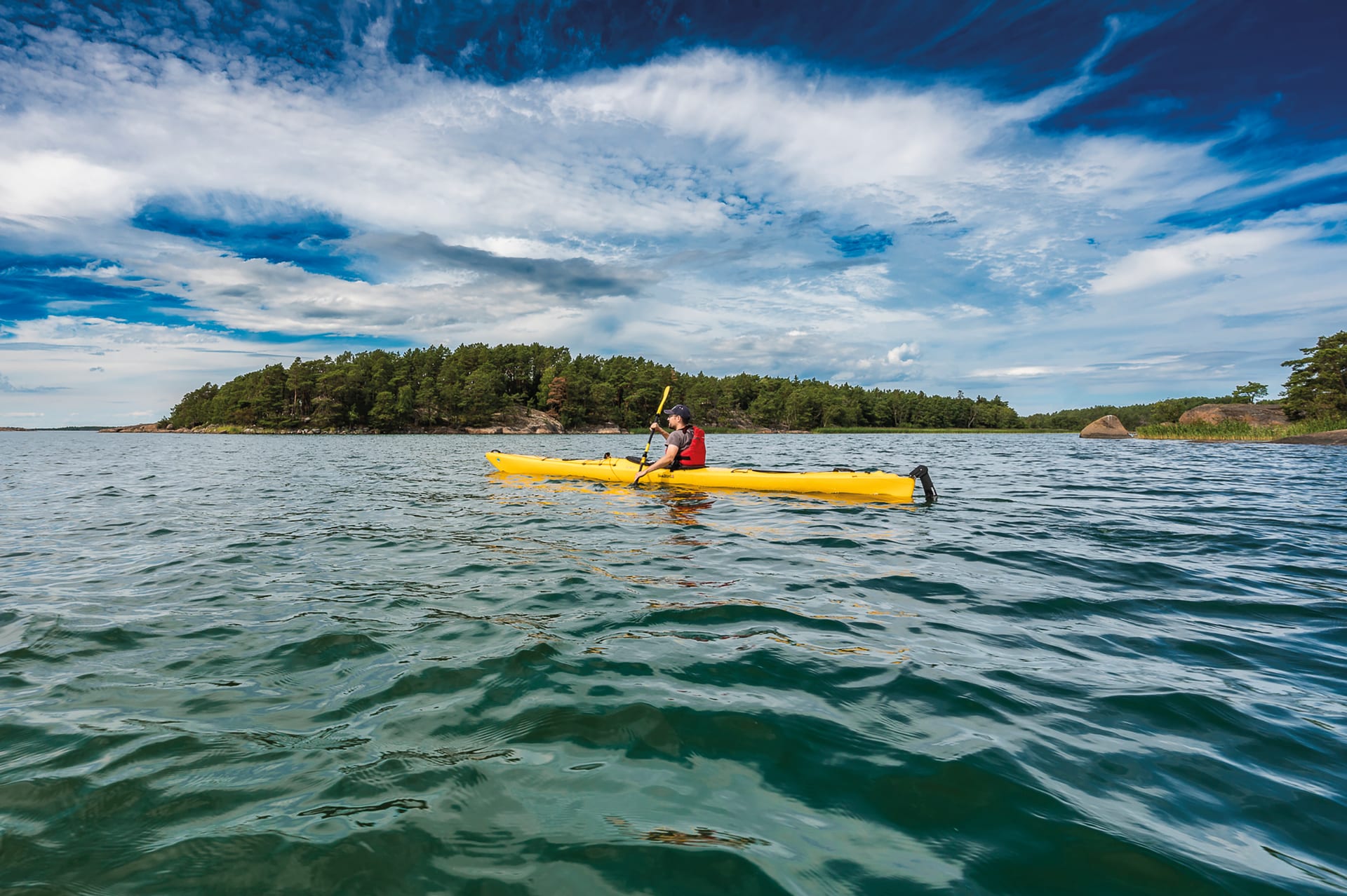 Exploring the maritime Archipelago nature