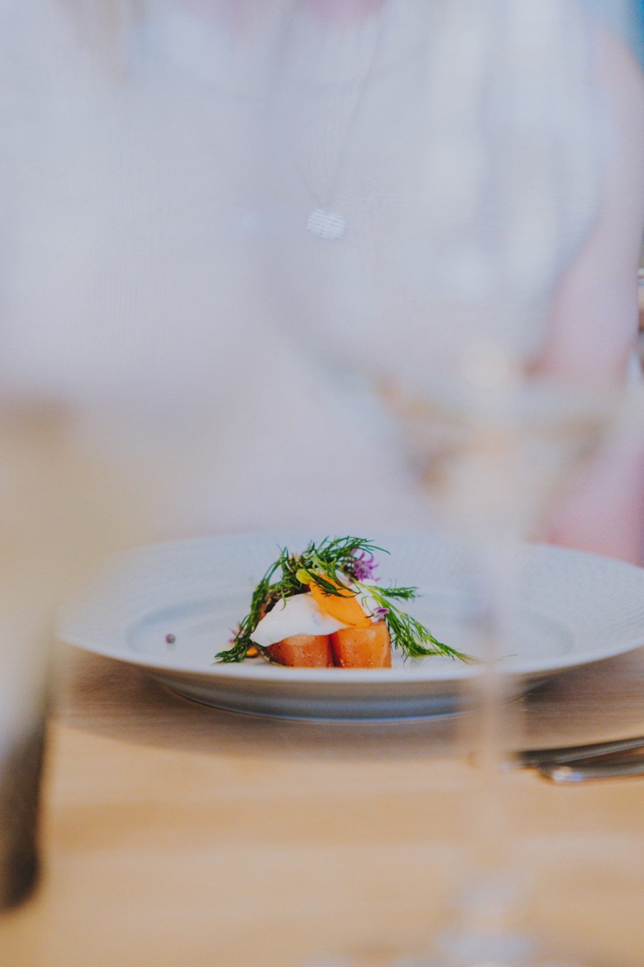 Kesäinen kala-annos