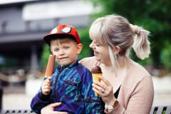 Restaurant Greeneri offers Cafe, lunch and brunch in Mikkelipuisto park.