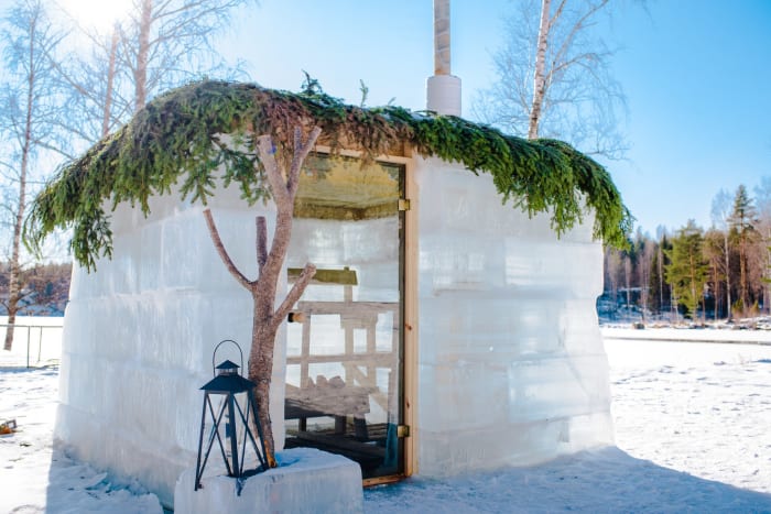 Ice sauna is made from the ice of the Lake Saimaa by the host of Sahanlahti Janne & co.