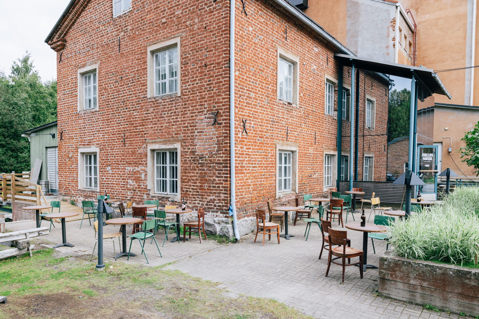 A unique restaurant in idyllic Pikisaari in Oulu.