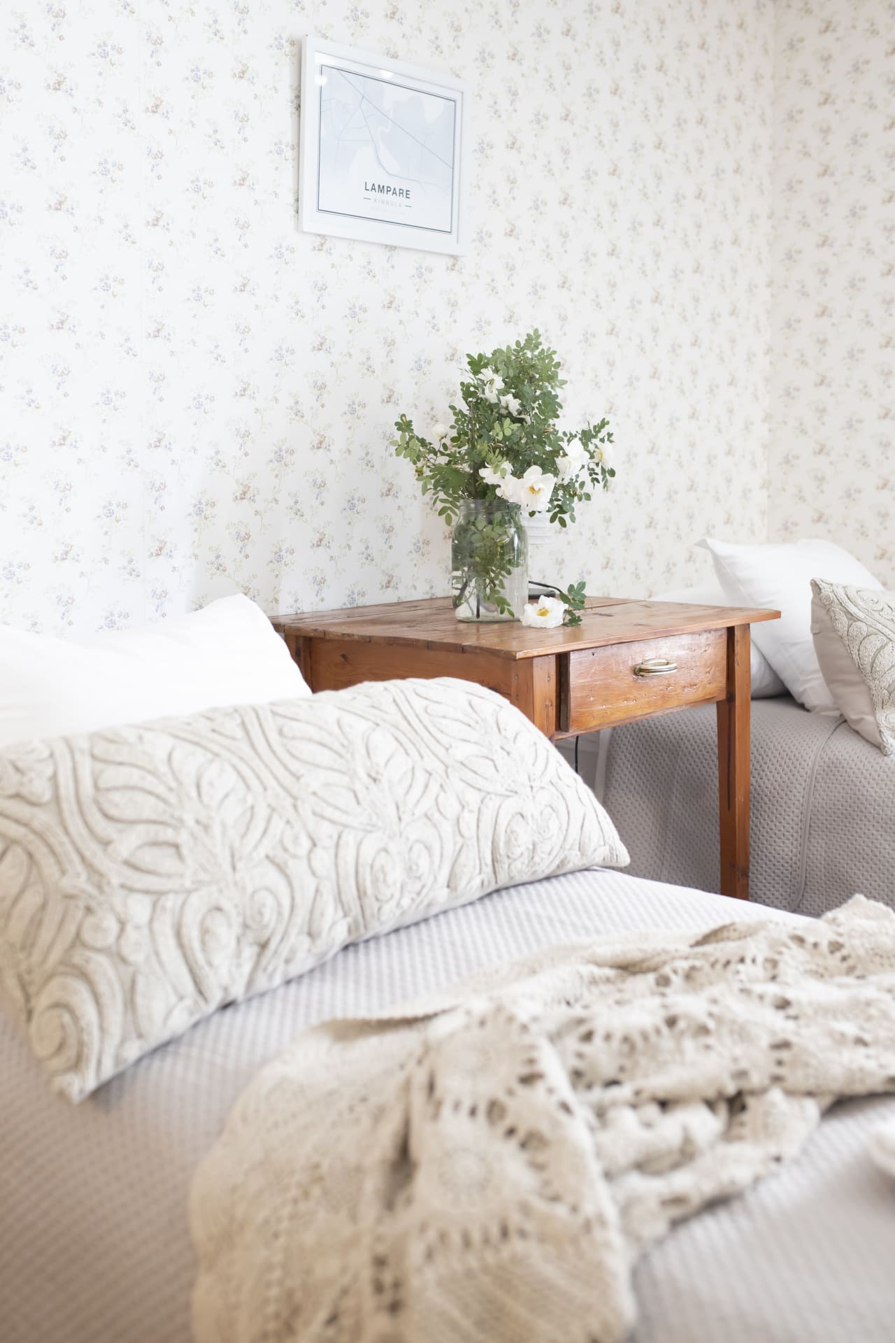 Cozy room, Karkausmäen Kammari