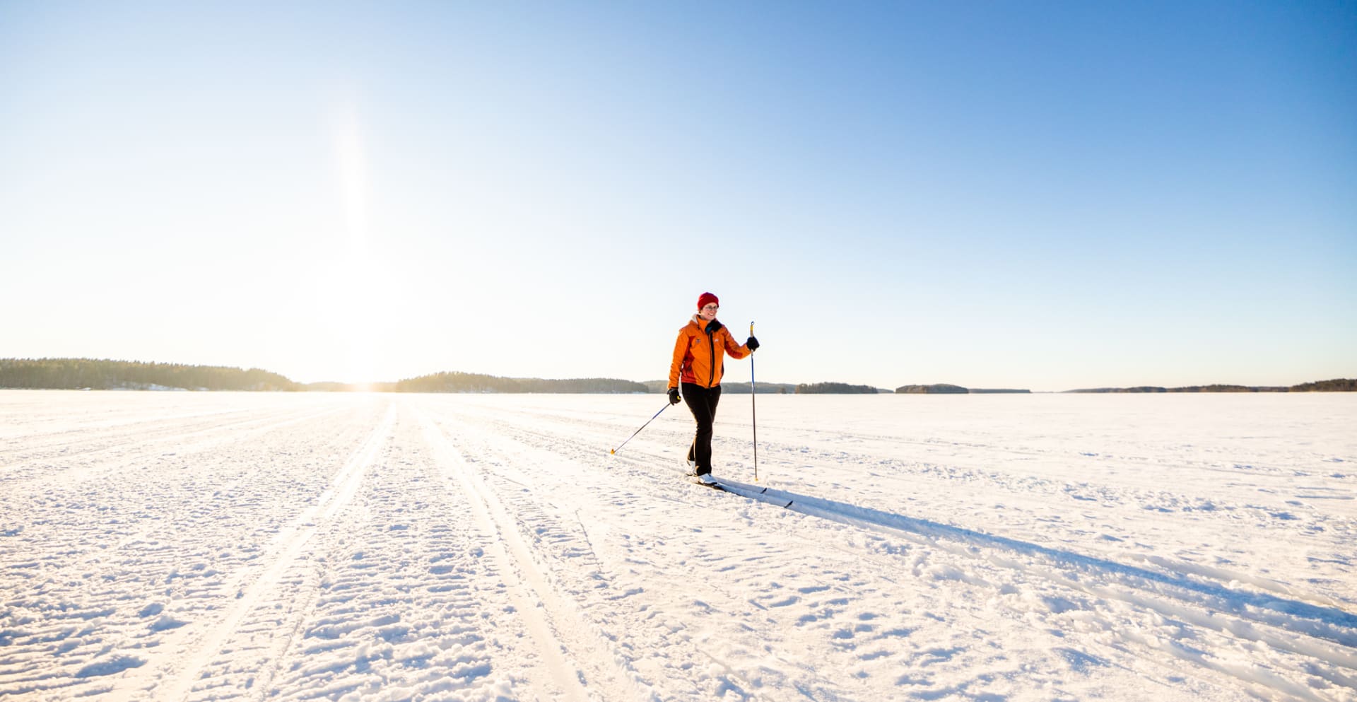 Skiing on the ice route