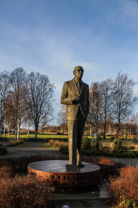 Statue of Kekkonen