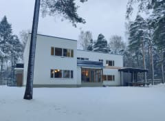 Kantola main building from seaside