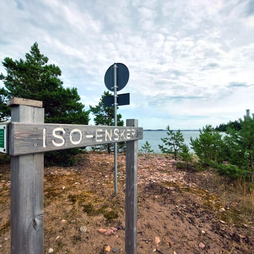 Iso-Enskeri sign