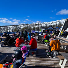 Aurinkoravintola Ylläs