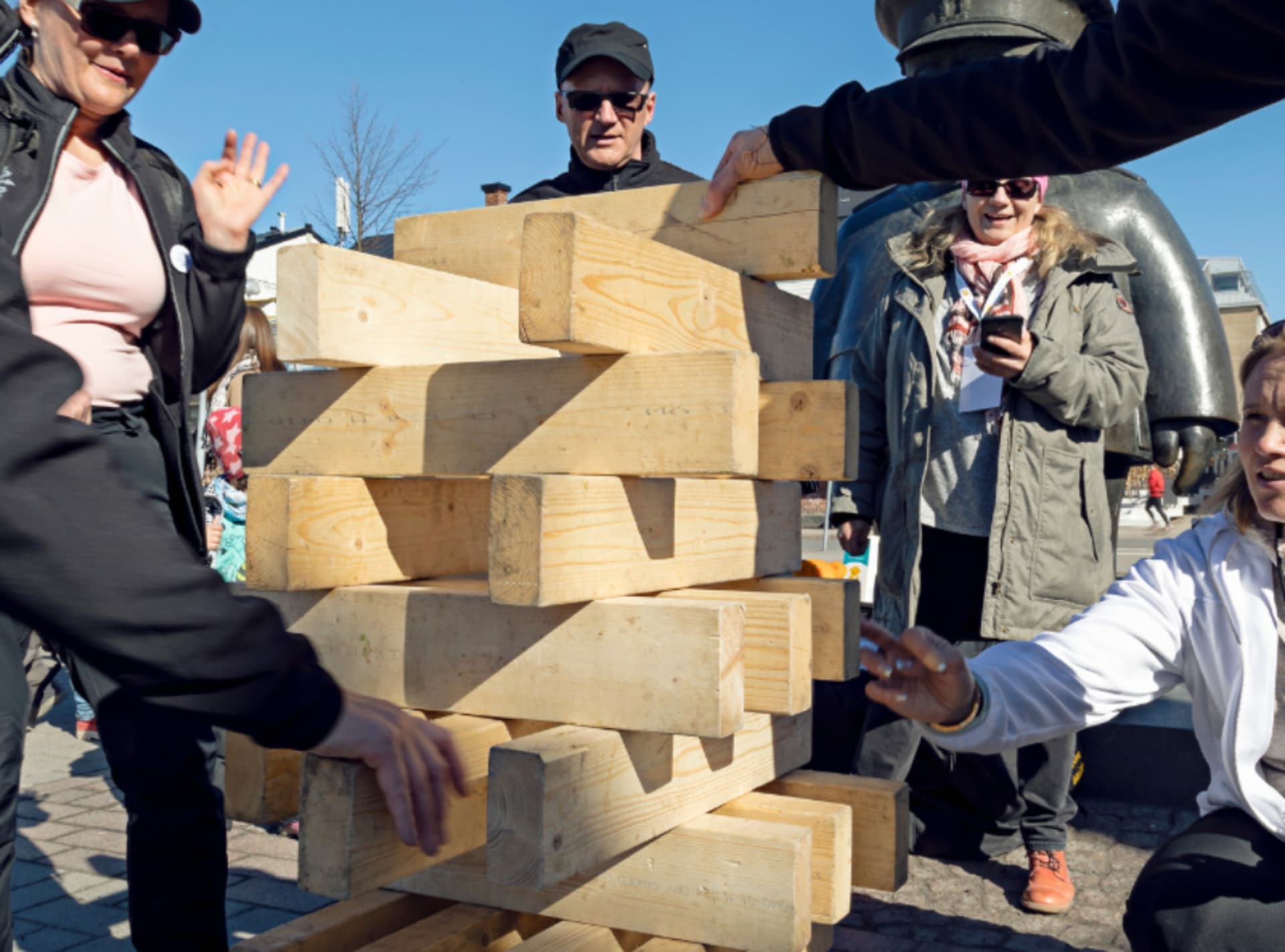 Team playing the swaying tower.