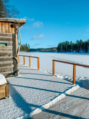 Talvinen maisema lautan terassilta. Winter landscape from the raft.