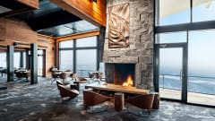 Hotel Iso-Syöte Cafe Hilltop Fireplace