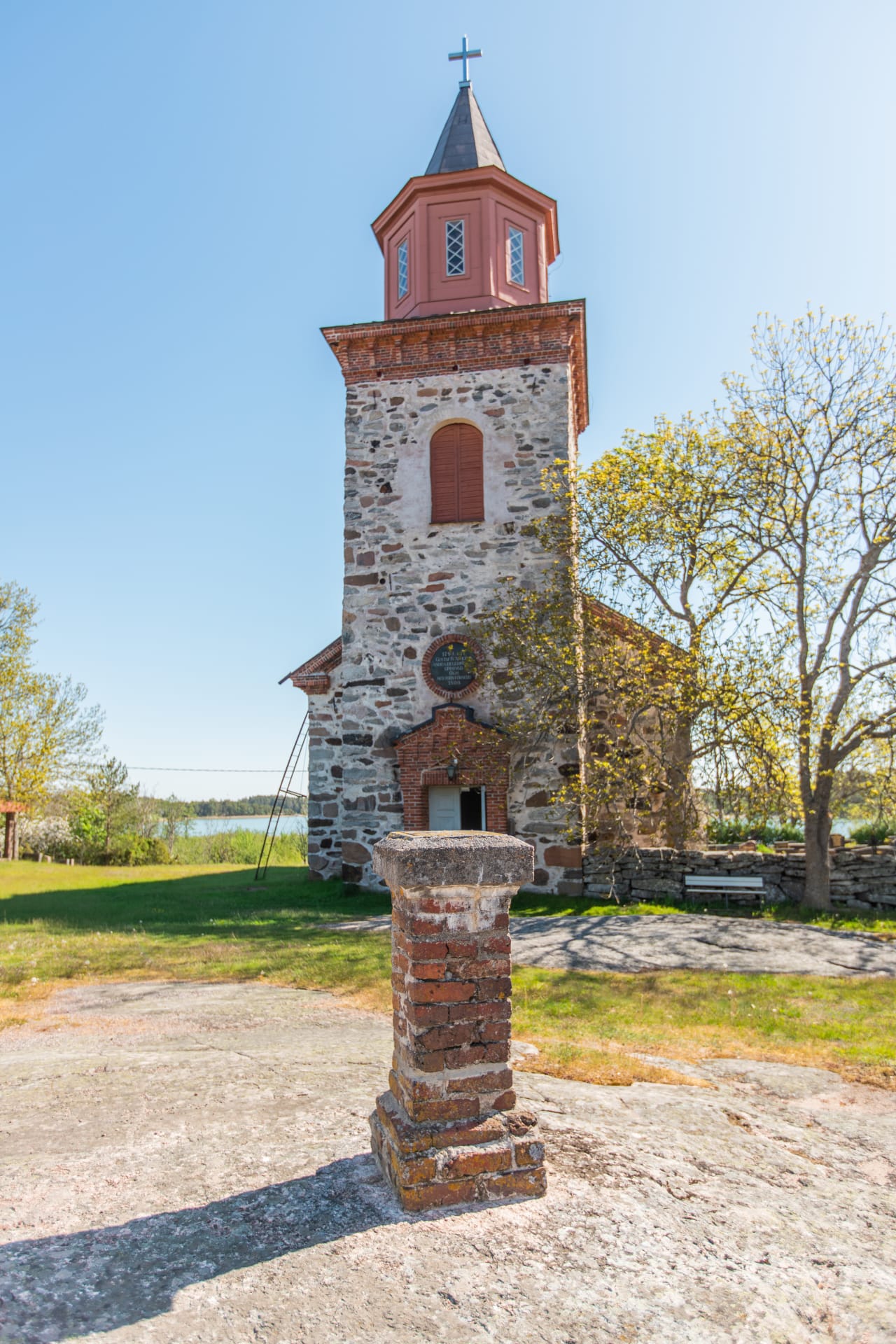 Iniö Church