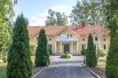 Majoitus Lossirannan Kartanossa