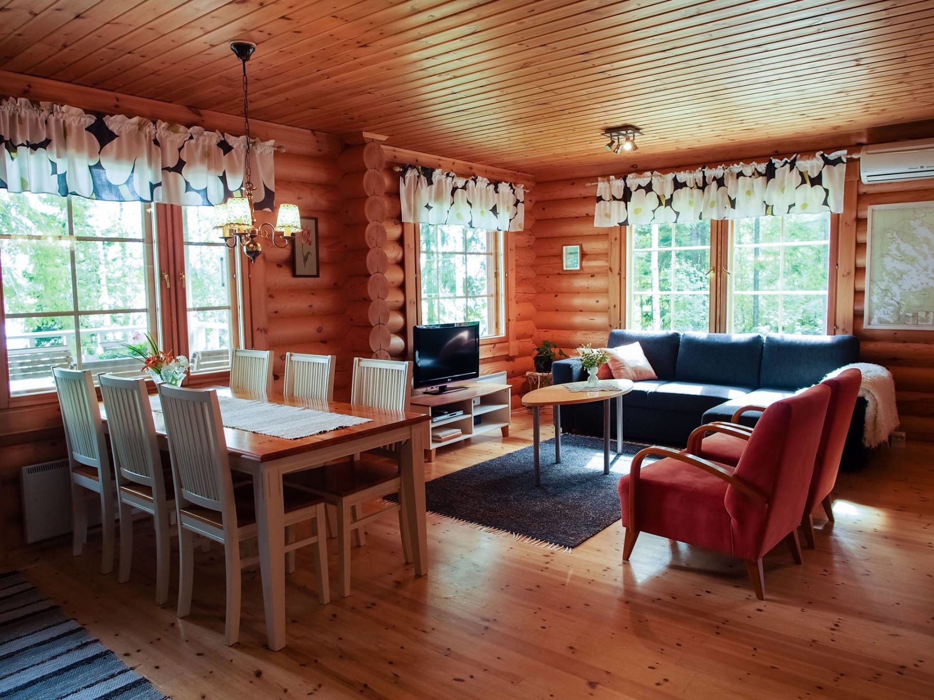 Yellow cottage living room.