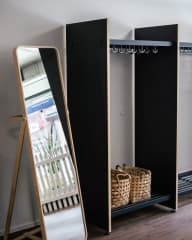 Lobby and coat check with mirrow.