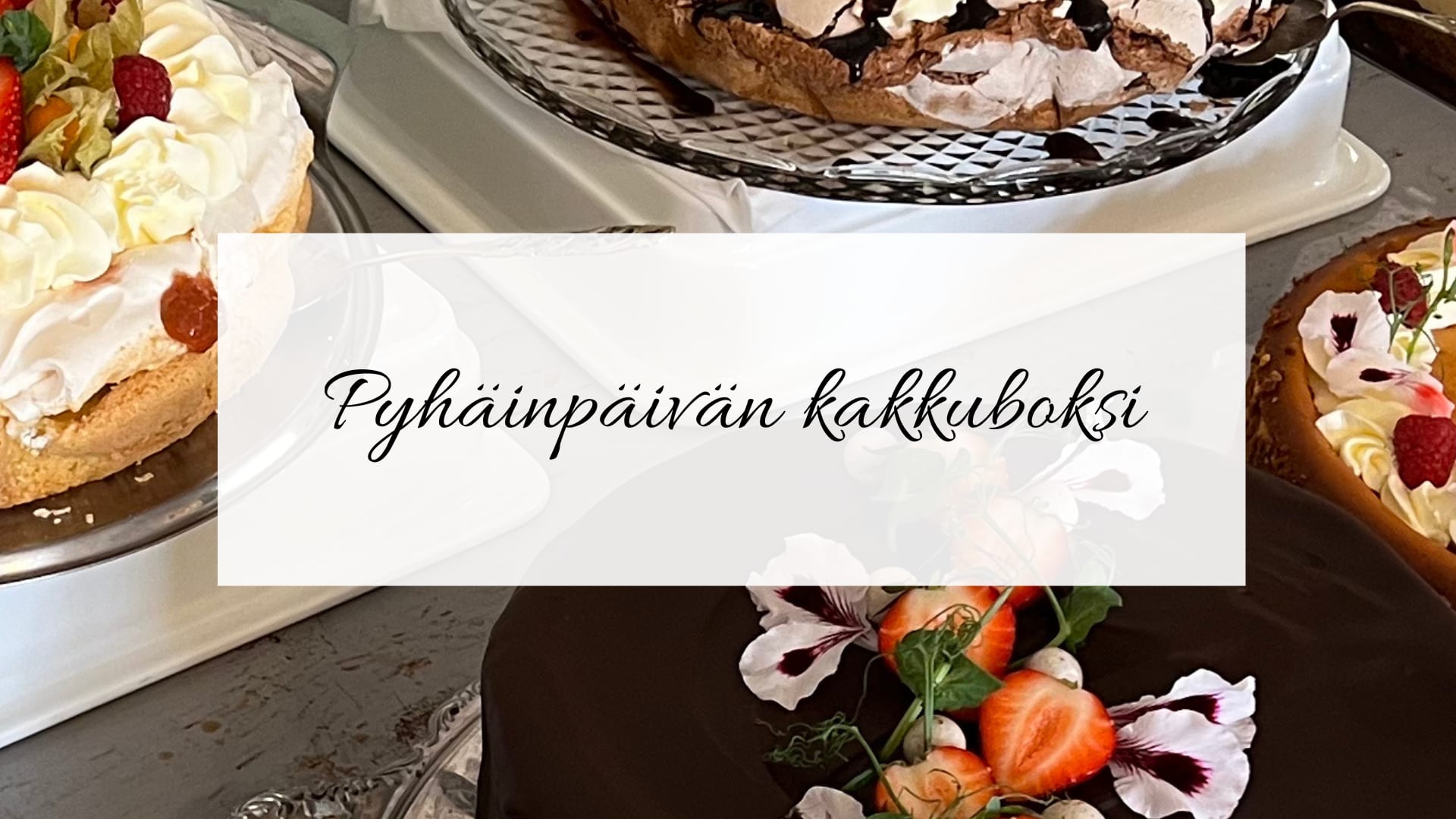 Celebrate All Saints’ Day with a Cake Box from Langin Kauppahuone
