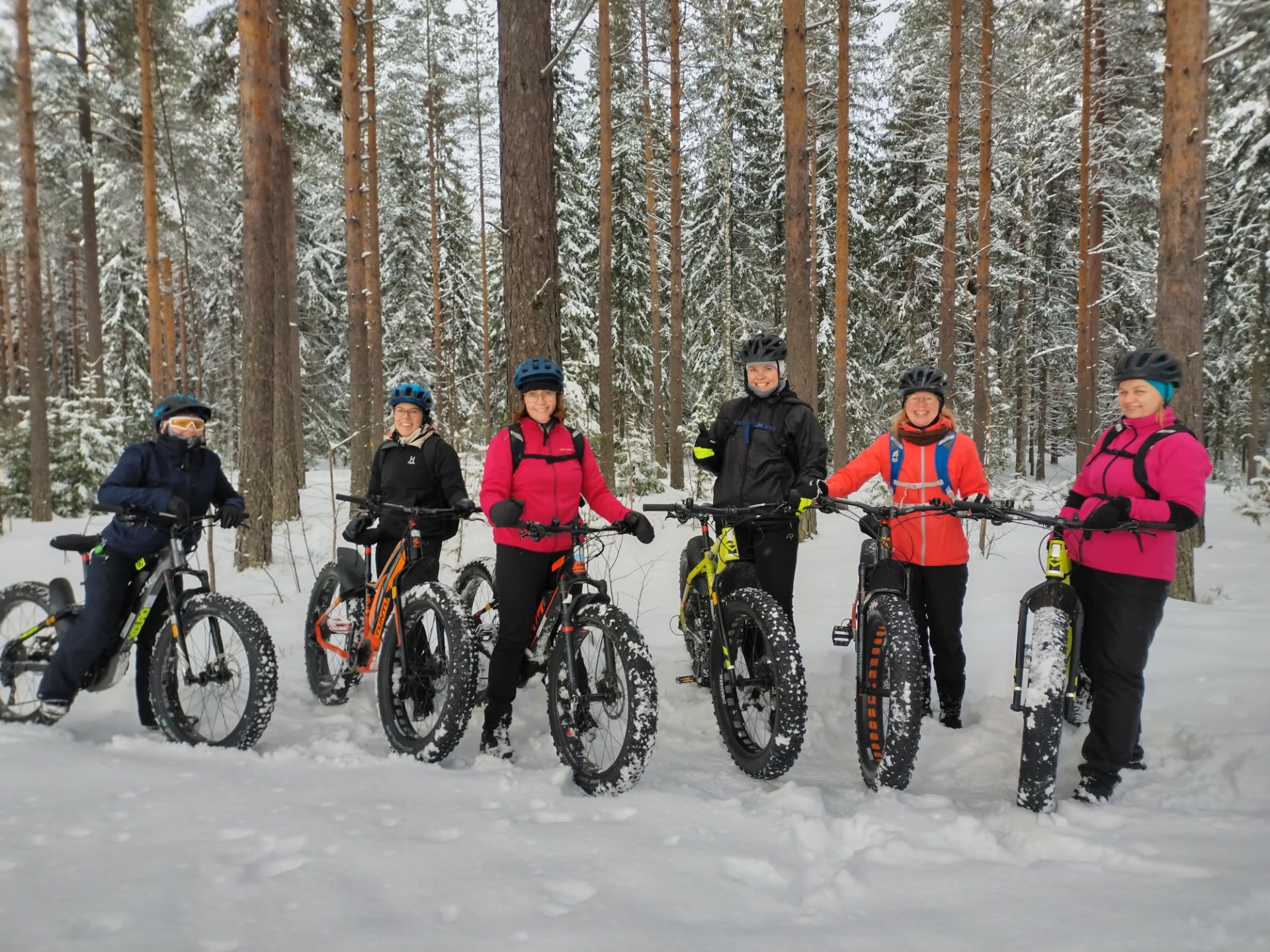 Talvipyöräilyä Lahdessa EnjoyNature Hollola