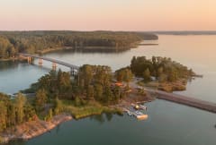 Nixor is located on an island