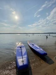 There's many activities to choose - sup, canoes, rowing boats, frisbeegolf, minigolf, outdoor games, cycling, barbeque, saunas...