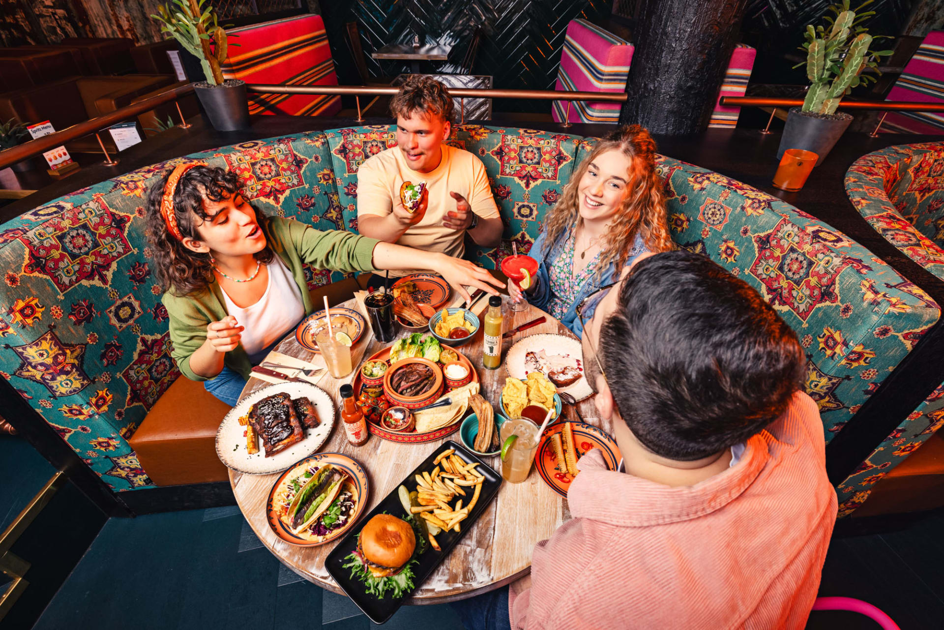 Social dining