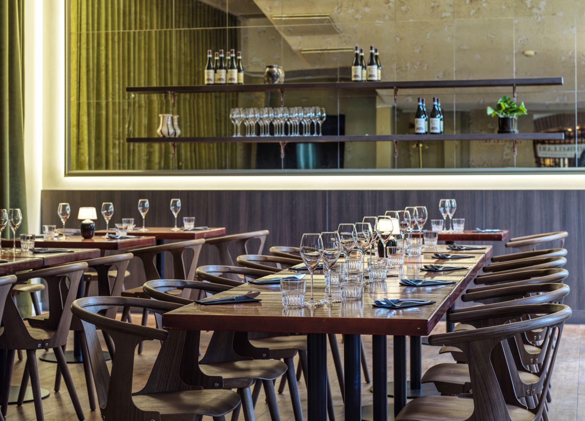 Ravintolan kabinettitila Ravintolan kabinettitila