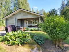 Särkilahti cottage exterior.