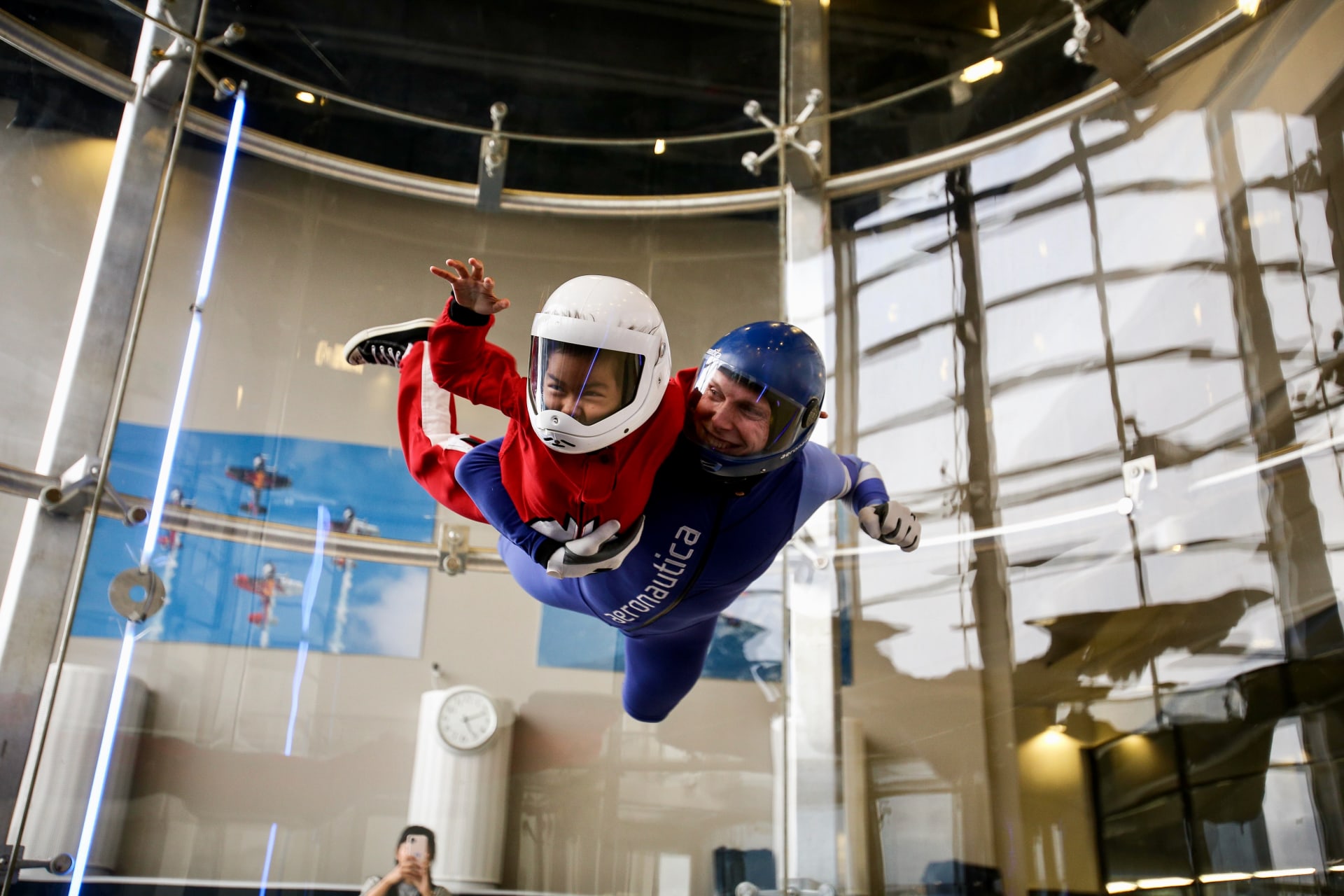 Indoor skydiving | Visit Finland