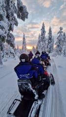 Moottorikelkkasafari