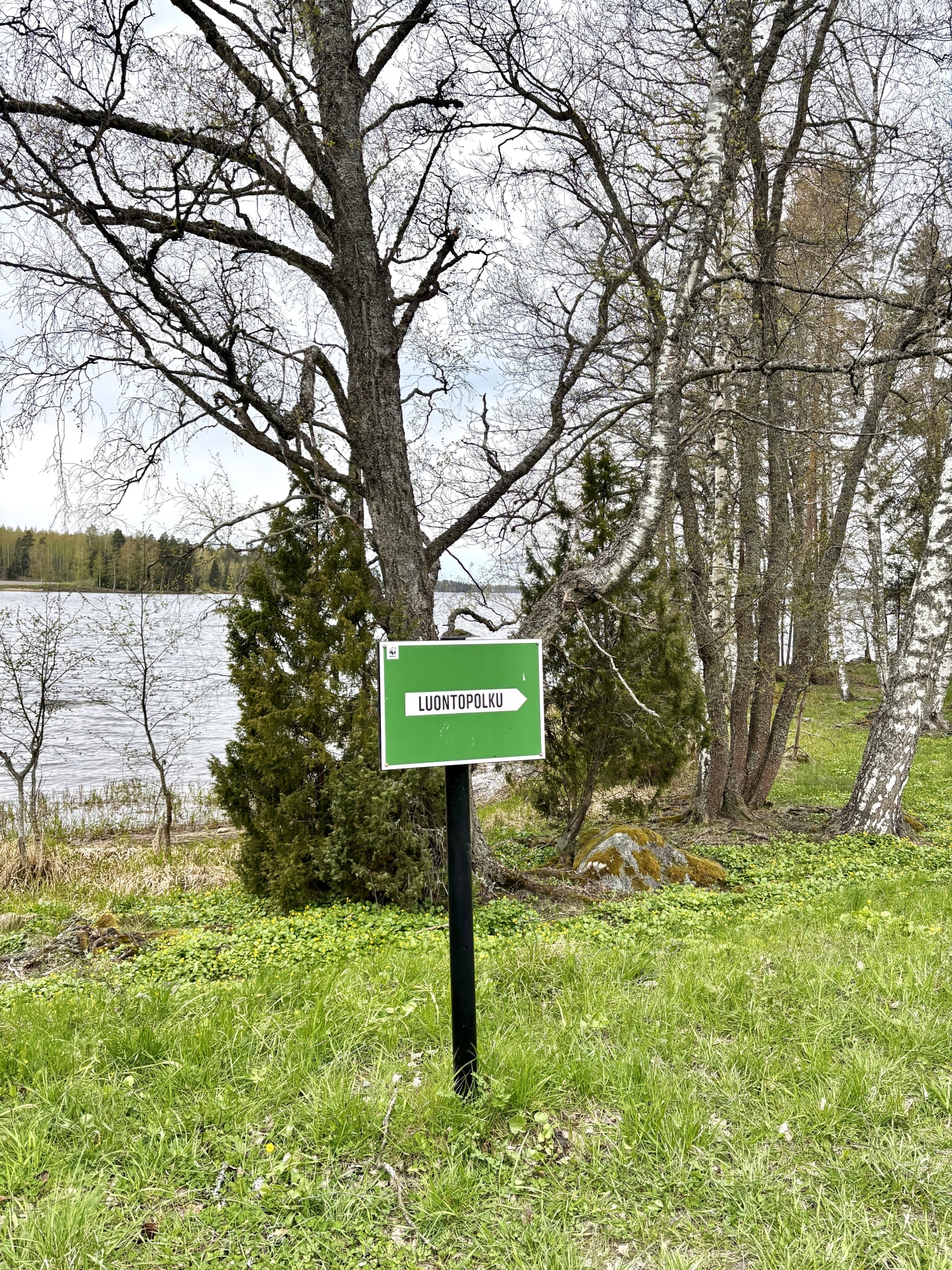 WWF-luontopolku kyltti