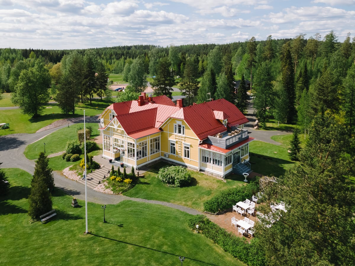 Kirjokivi Manor in Vuohijärvi