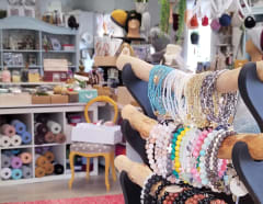 Tunnelmallinen myymälä on elämyksiä täynnä.