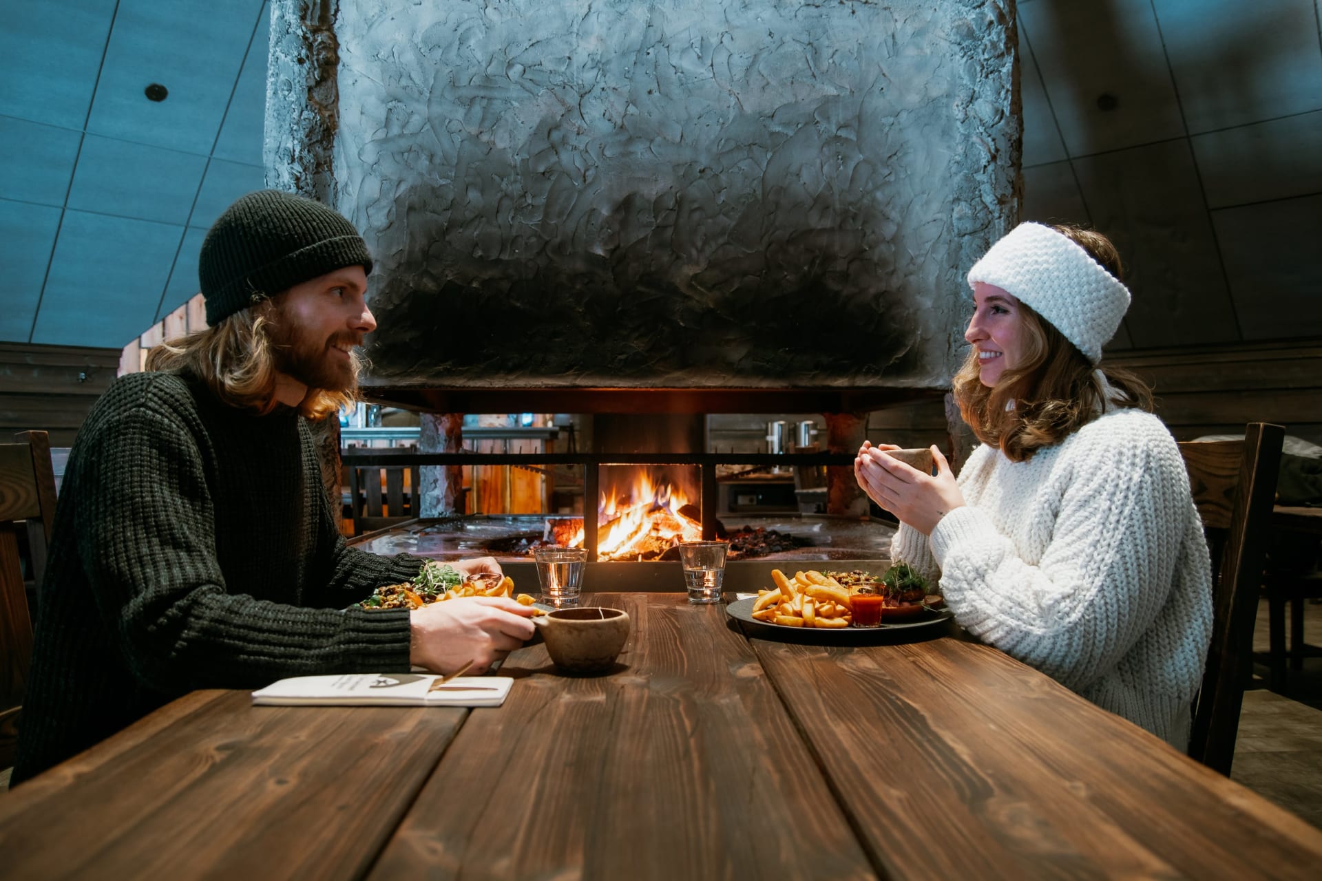 A couple eating at the Kota restaurant