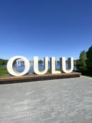 Big Oulu-letters in front of the water fountains.