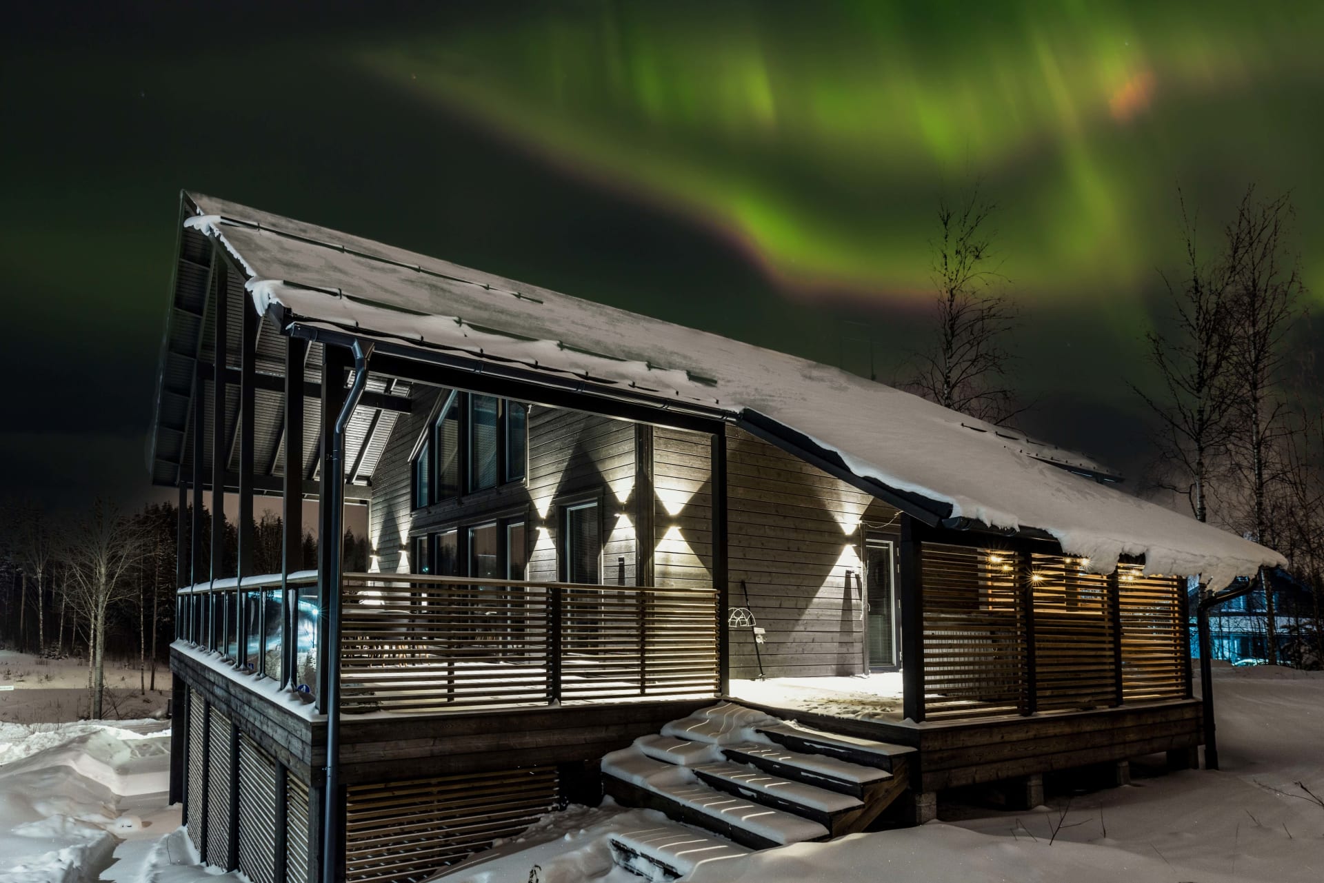 Luxury villa with Northern Lights