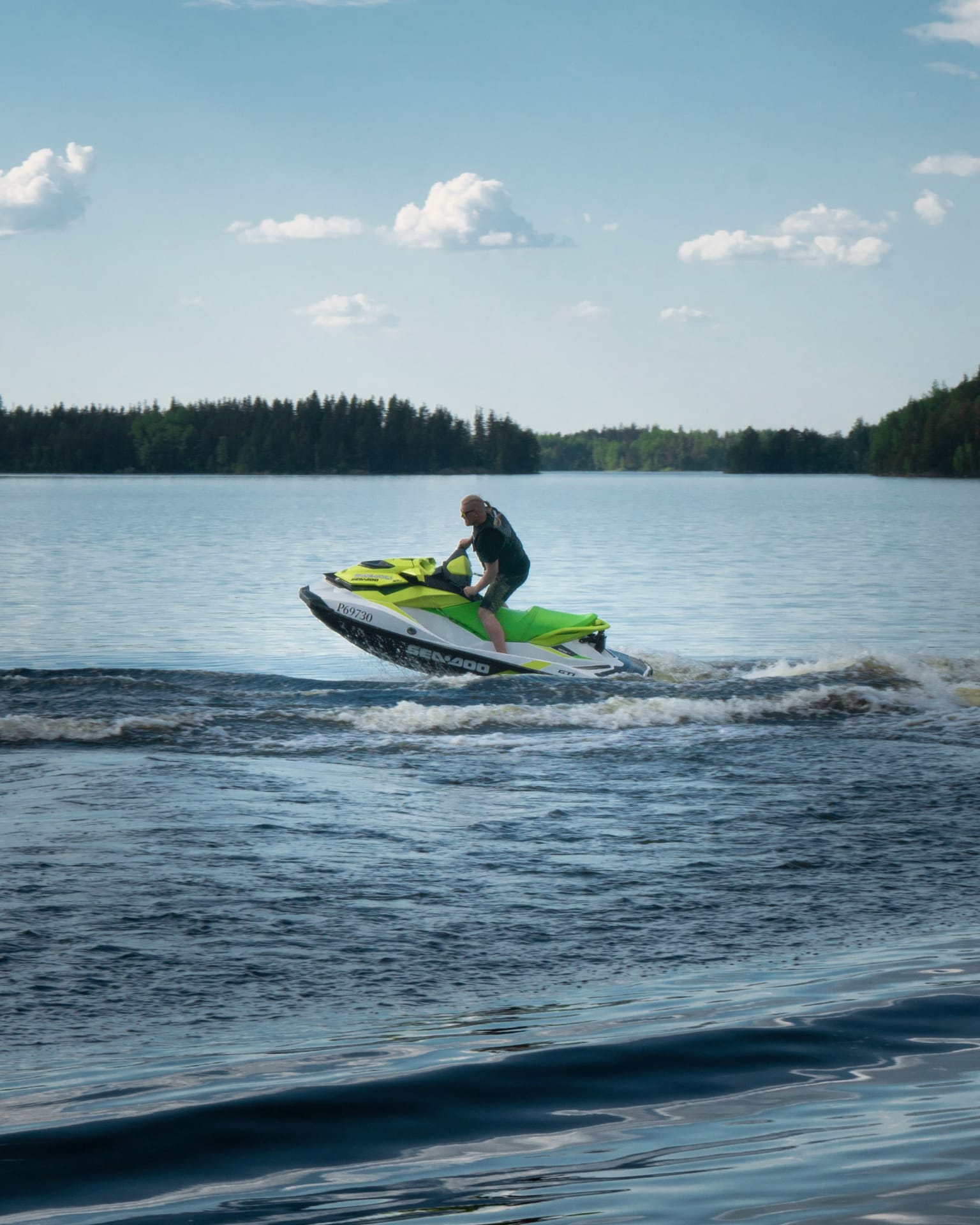 Jet ski