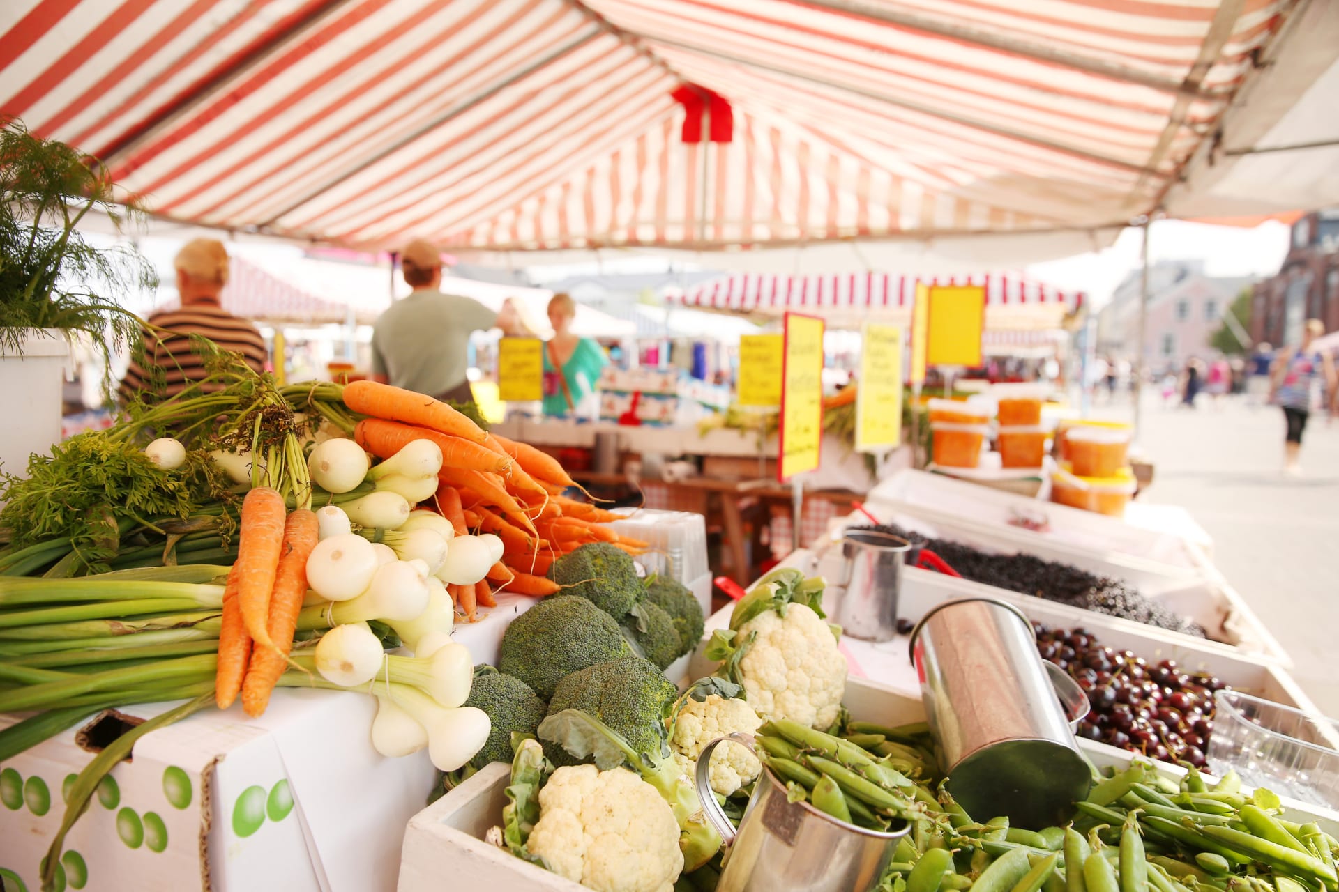 Oulu market square products.