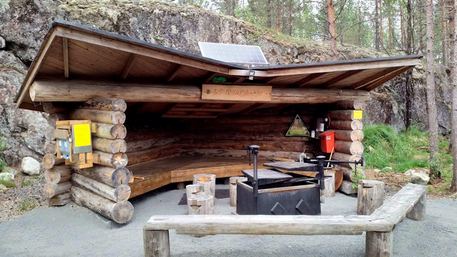 Matkoslampi shelter | Visit Finland