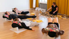 Joogatunnit, Rentoutumisen ullakko