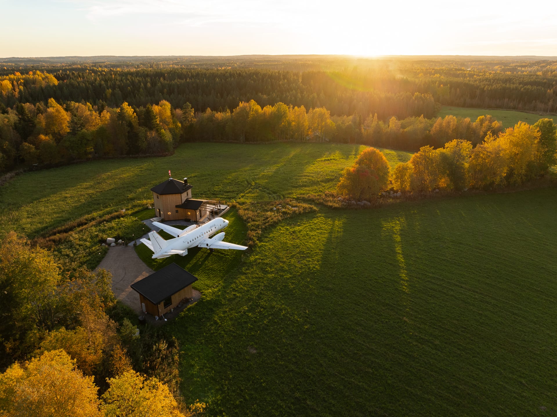 ILMATAR Airplane Lodge