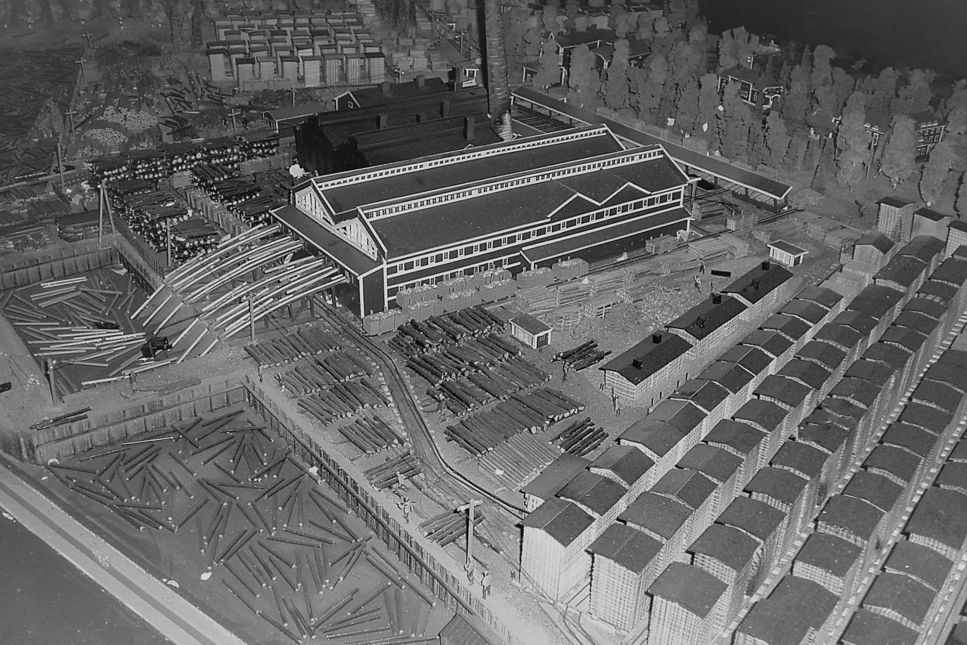 Black and white image of a scale model of a Varjakka island sawmill.