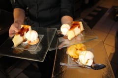 Icegream and chees cage