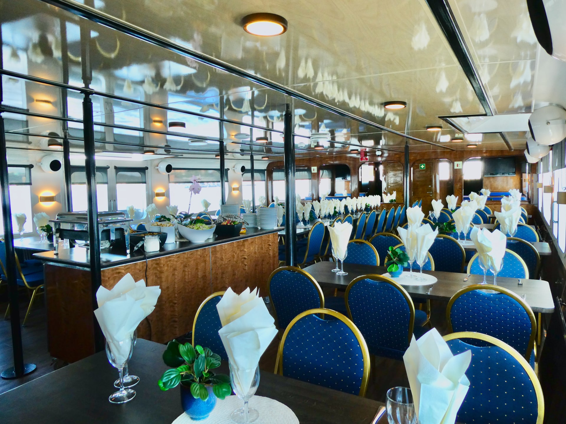 SunLines m/s Emma