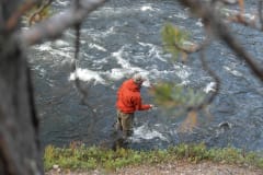 Kalastuskoulu Rukajärvellä kanooteilla