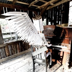 Middle of Nowhere -taidepuisto ja kesäkahvila