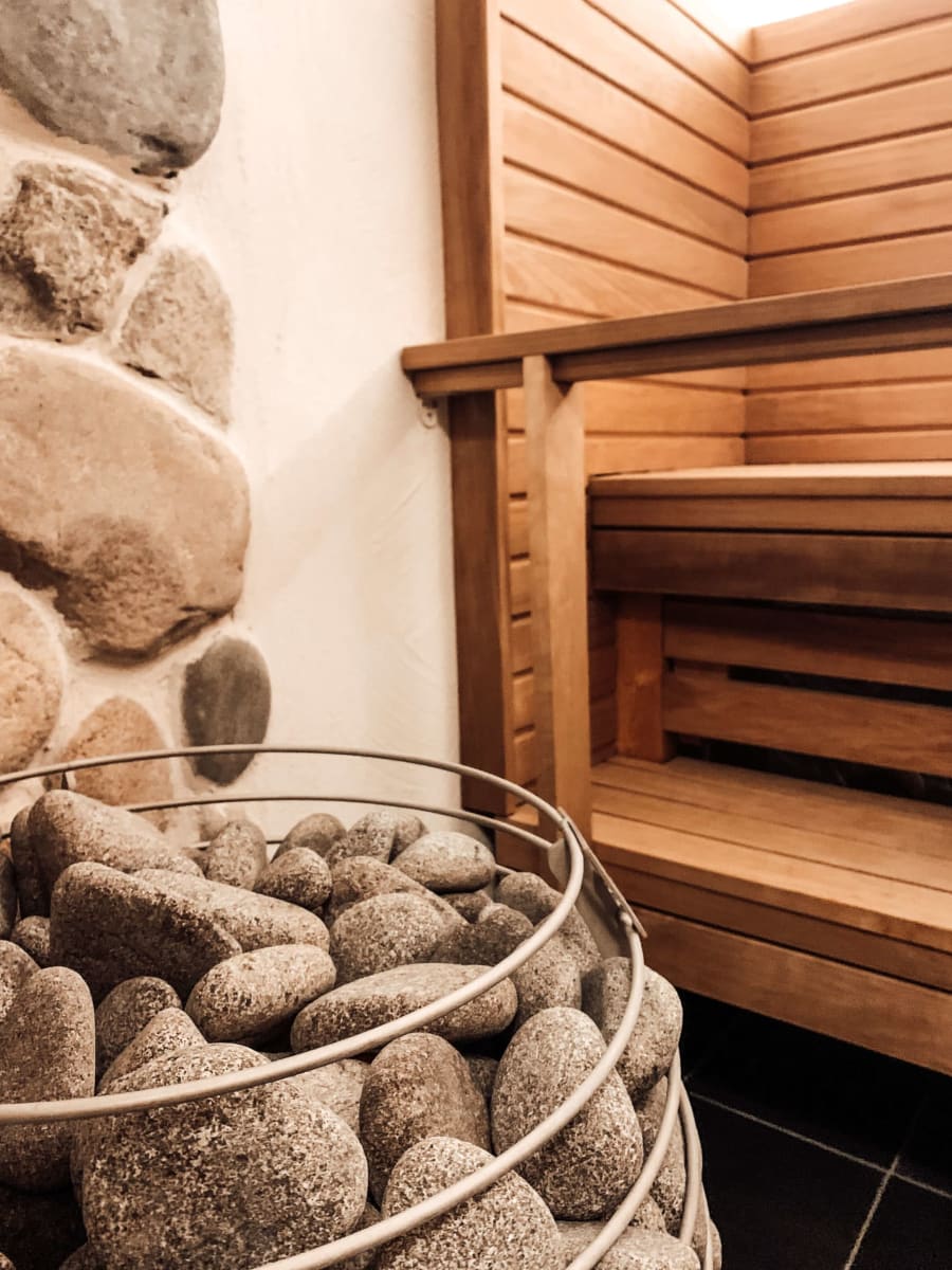 Tackork - Cave Sauna, Relaxation in Finland — Ravlling