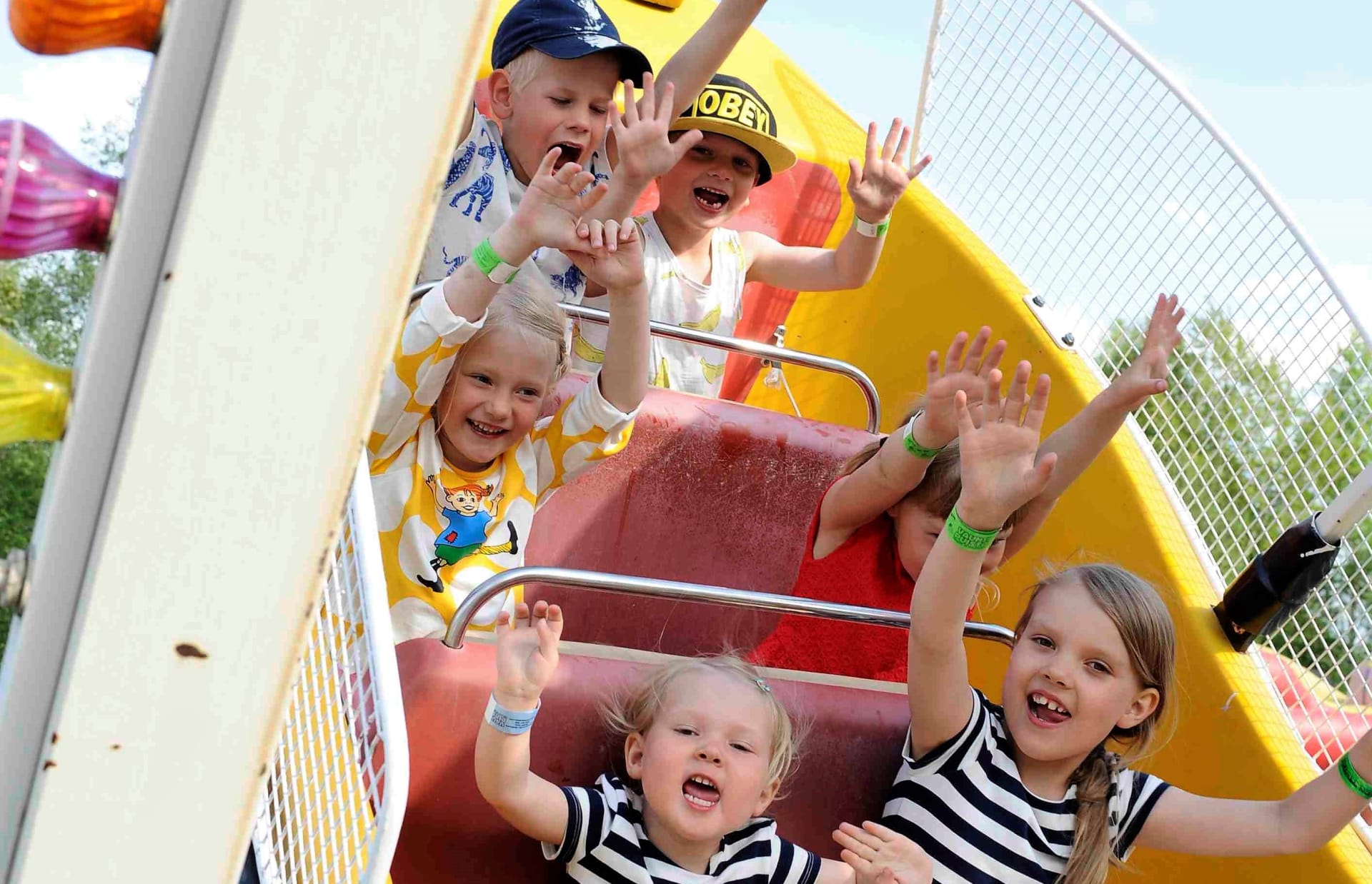 Fun in amusement park Vauhtipuisto.