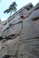 Kalliokiipeily ja laskeutuminen