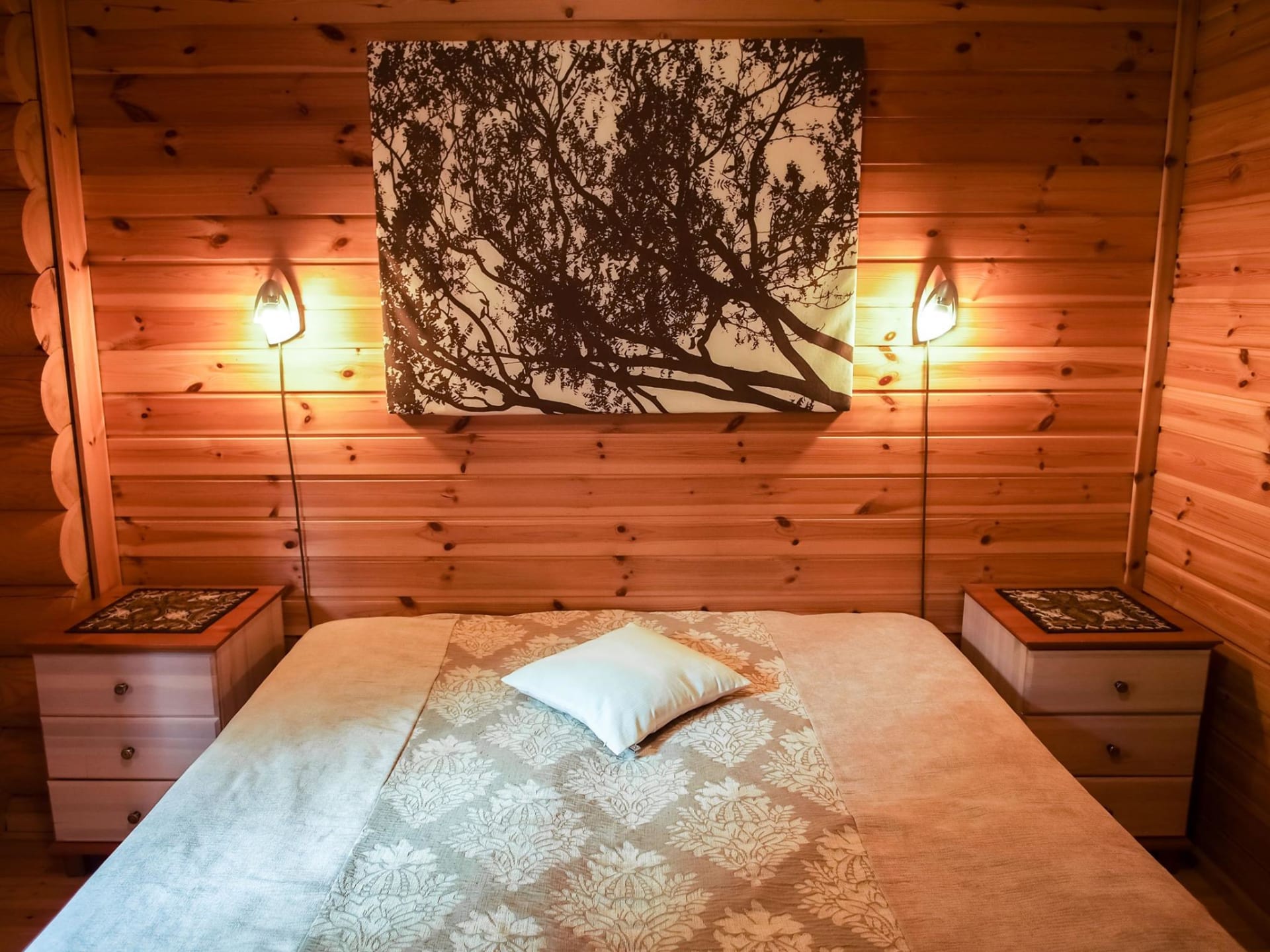 Yellow cottage bedroom 1.